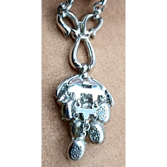 TRIFARI Dangling Rhinestone Grape Pendant - Picture 3 of 4